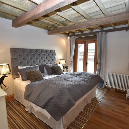 Oak Tree Stables Cottage برمنغهام المظهر الخارجي الصورة