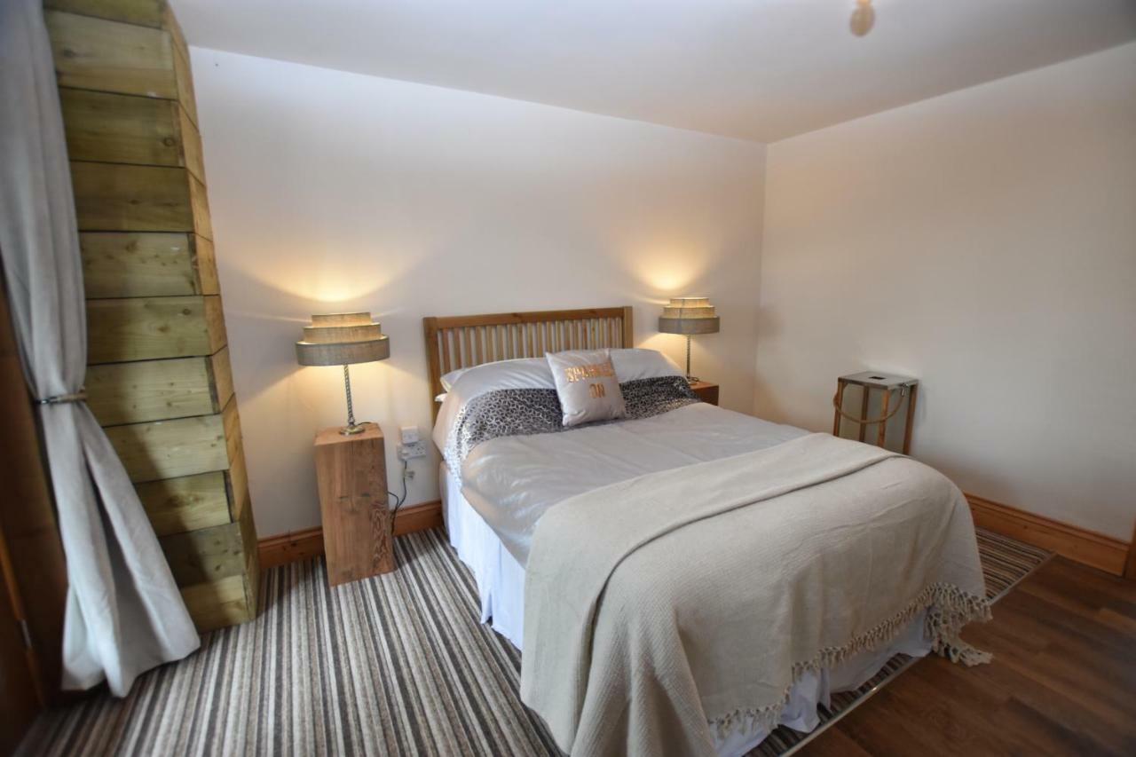 Oak Tree Stables Cottage برمنغهام المظهر الخارجي الصورة