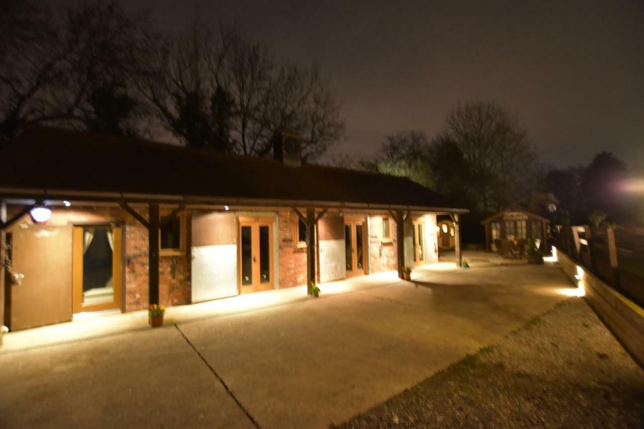Oak Tree Stables Cottage برمنغهام المظهر الخارجي الصورة